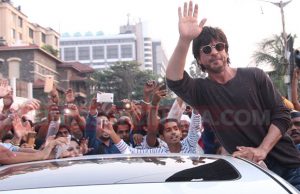 Shah Rukh Khan Fans Stall The Shoot Of This TV Serial- Here's Why!