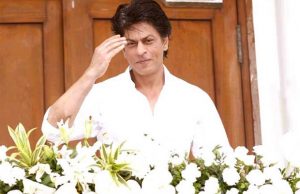 Wow! Shah Rukh Khan Will Surprise His Fans On His 51st Birthday With This!