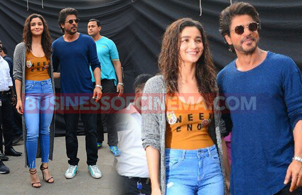 Just In Photos: Shah Rukh Khan And Alia Bhatt Promote Dear Zindagi