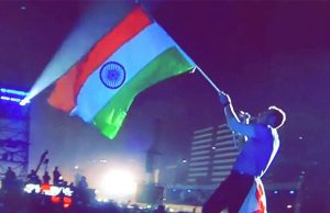 Watch Coldplay Concert: Chris Martin Sings Vande Mataram And Channa Mereya, Fans Go Berserk!