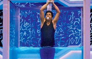 Oh No! 1100 Kilos Glass Wall In Wajah Tum Ho Collapses On Set