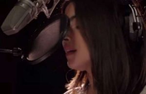 Priyanka Chopra’s Soulful Rendition In Marathi Is Just Amazing
