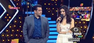 Checkout Alia Bhatt's Stunning Look For Bigg Boss 10!