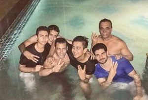 Photos: Here's How Salman Khan Celebrated Diwali!