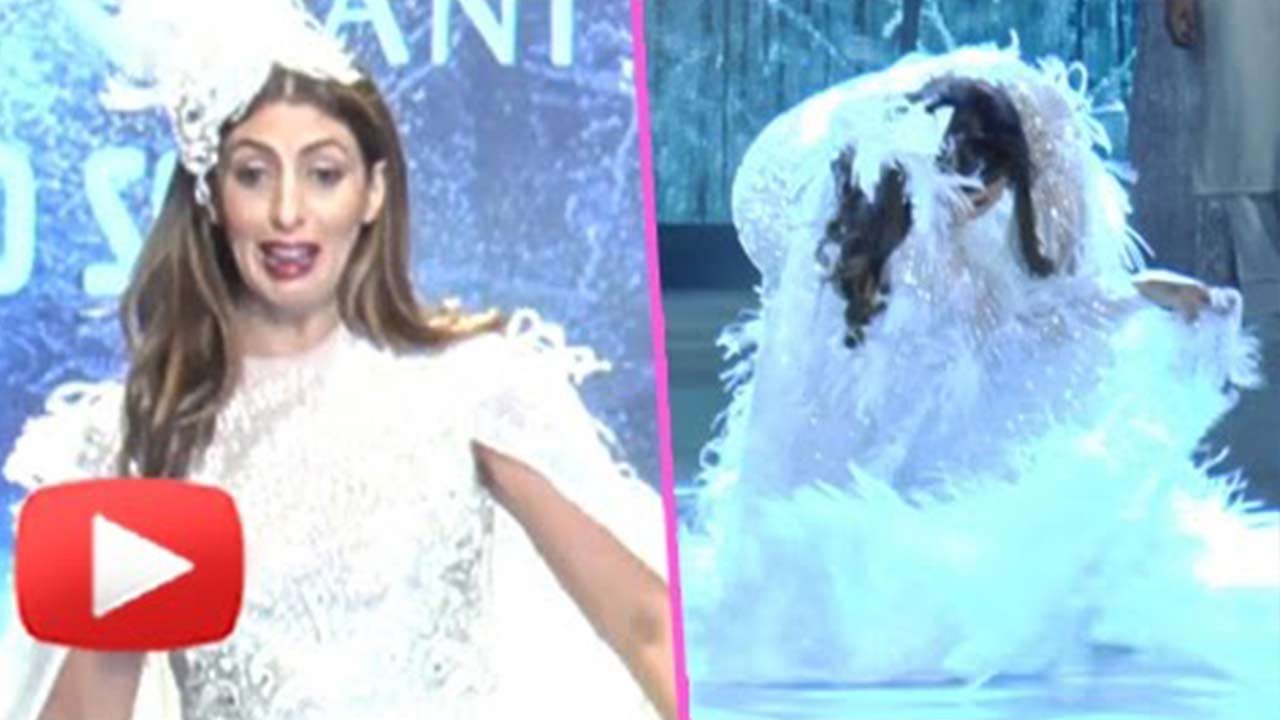 Catwalk Blunder!! Shweta Bachchan Nanda Almost Fall On Ramp – Watch Video