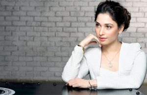 Tamannah Bhatia Bagged Best Actor Award At Asia Vision Movie Awards