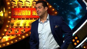 Bigg Boss 10: Guess Who Is Coming On The Show Tonight! - Watch Video