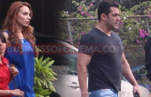 Inside Photos: Salman Khan With Iulia Vantur At Sister Arpita Khan Sharma's Christmas Party