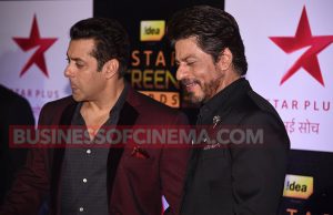 Shah Rukh Khan Decides Salman Khan's Baby Girl Name And Its Too FUNNY!