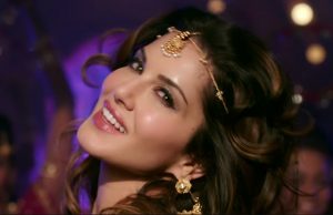 Laila Main Laila Hijacks Sunny Leone's New Year Act!