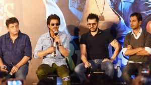 Watch: Shah Rukh Khan's Raees Makers Afraid Of Making Any Political Statement?
