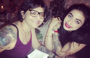 BIGG BOSS 10: Bani J's Mother Tanya Judge Is Not Less Than A Rockstar! Check Out Pictures!