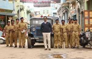 Raees New Promo: Shah Rukh Khan And Nawazuddin Siddiqui's Stellar Performance