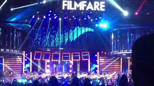 Leaked Videos: Salman Khan’s Power-Packed Performance Brings The House Down At Filmfare Awards 2017