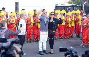 Just In Photos: Deepika Padukone Welcomes Her xXx: The Return of Xander Cage Co-Star Vin Diesel In A Grand Way!