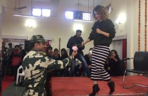Kangana Ranaut Celebrates Rose Day In A Most Unique Way