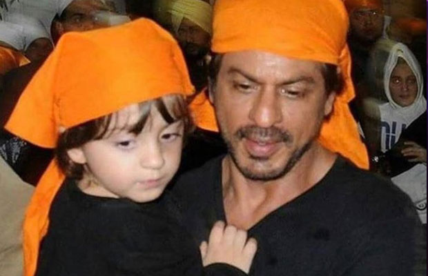 This Picture Of Shah Rukh Khan And AbRam Praying At The Golden Temple In Amritsar Is Winning Our Hearts!