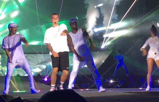 Just In Photos: Justin Bieber Takes The Stage At Purpose Tour India