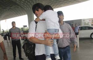 Spotted: Shah Rukh Khan Lifts Up His Son AbRam At The Airport