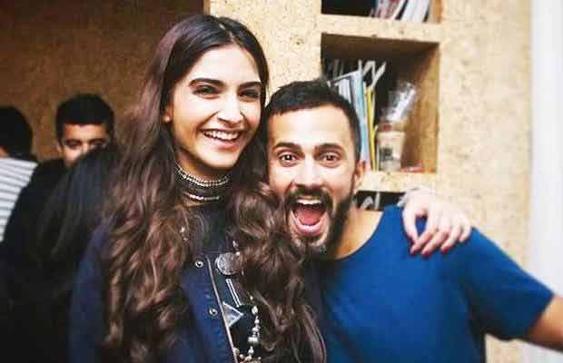 This Is How Sonam Kapoor And Anand Ahuja Celebrated Their One Year Dating Anniversary Like Teenage Lovers!