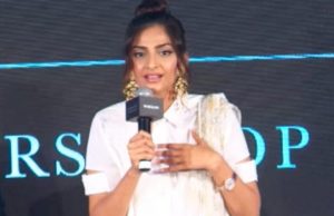 Sonam Kapoor Gets Emotional On Instagram!