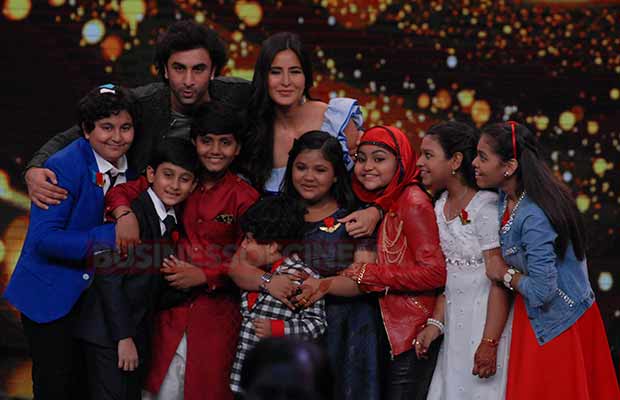 Photos: Ranbir Kapoor And Katrina Kaif Gets Goofy On The Sets Of Sa Re Ga Ma Pa LIL Champs