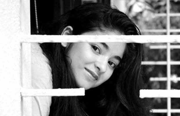 Dangal Girl Zaira Wasim Meets With An Accident, Gets Rescued