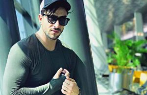 Yeh Hai Mohabbatein Actor Aly Goni's Fan Slits Her Wrist, Here's What He Did Next!