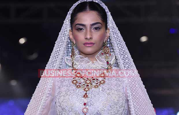 Photos: Sonam Kapoor’s Elegant Ramp Walk In Bridal Avatar For Abu Jani-Sandeep Khosla
