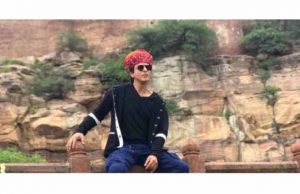 Whaat! Is Shah Rukh Khan Changing His Profession To This?