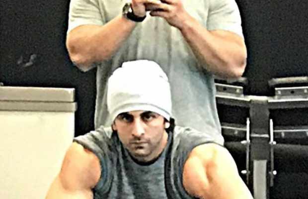 Ranbir Kapoor’s Muscled Look From Sanjay Dutt Biopic Will Shock You!