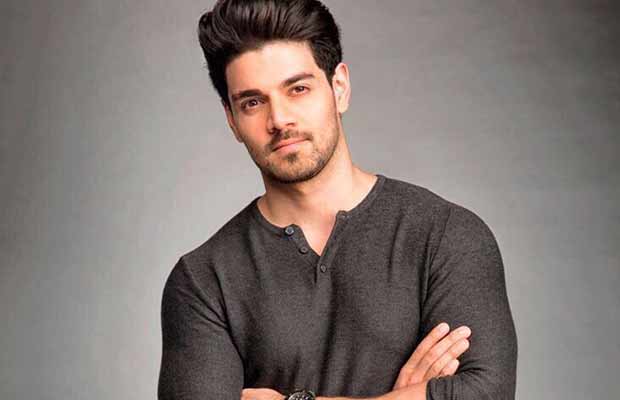 Sooraj Pancholi Gets Injured While Practicing Martial Arts