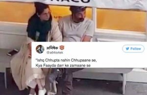 Twitterati React To Dimple Kapadia And Sunny Deol's Hand-In-Hand Moment In This Viral Video!