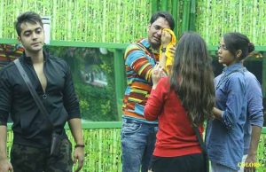 Bigg Boss 11, Day 9: Shilpa Shinde Instigates Vikas Gupta Over Casting Couch, Battle For Captaincy Begins!