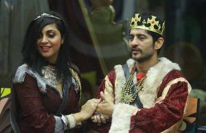 Bigg Boss 11, Day 10: Arshi Khan Daydreams Royal Wedding With Hiten Tejwani, Sapna And Mehjabi's Warning To Arshi!