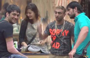 Bigg Boss 11: Akash Dadlani EXPOSES Vikas Gupta And Shilpa Shinde's Feud - Watch Video!