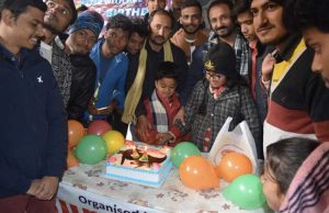 Real Life Anand Kumar Celebrated Super 30 Star Hrithik Roshan's Birthday