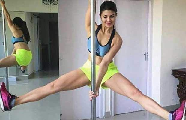 Checkout Jacqueline Fernandez’s Alluring Belly Dance!