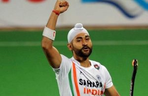 Soorma Actors Diljit Dosanjh And Taapsee Pannu Wish Hockey Legend Sandeep Singh On His Birthday!