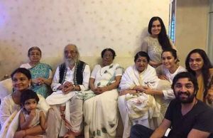Shraddha Kapoor's Special Gifts For Her Mom, Aunt And her beloved Aajis Lata, Usha, Asha And Meena Mangeshkar