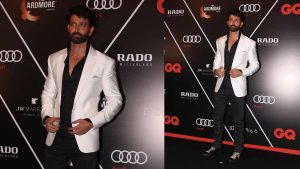 Hrithik Roshan Makes His Teacher Avatar Look Sexy!