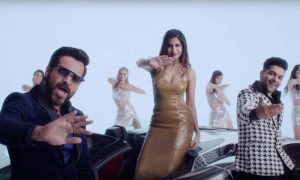 Cheat India: Debutante Shreya Dhanwanthary Makes Jaws Drop With Her Moves In Daaru Wargi