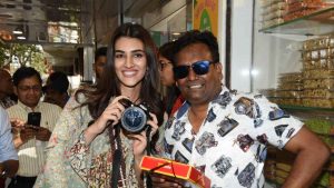Marking Highest Opening, Kriti Sanon Distributes Bareilly Ki Barfi