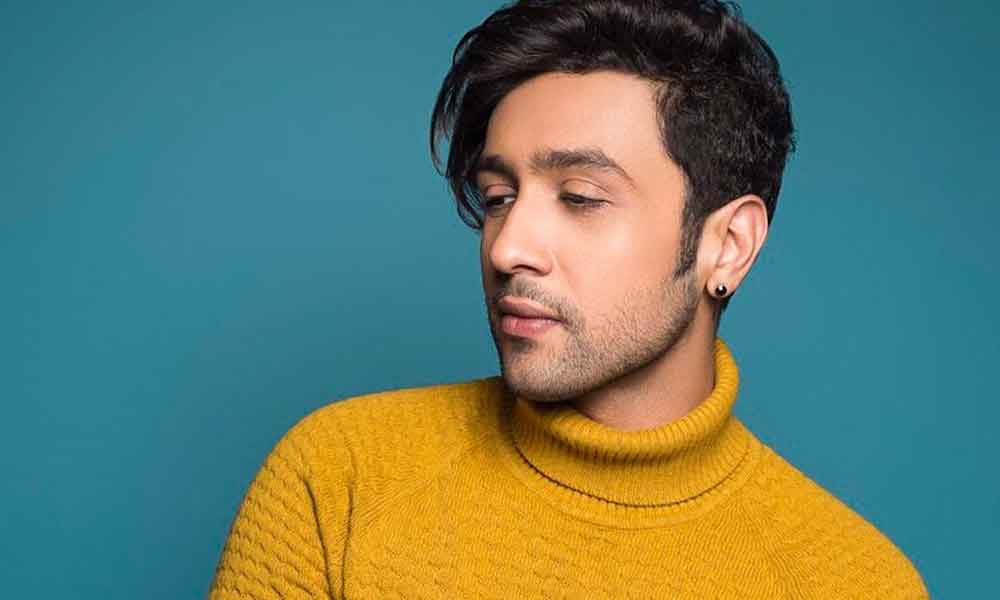 Adhyayan Suman’ Song Continues To Create Waves; Makes Debut At Sony BMG