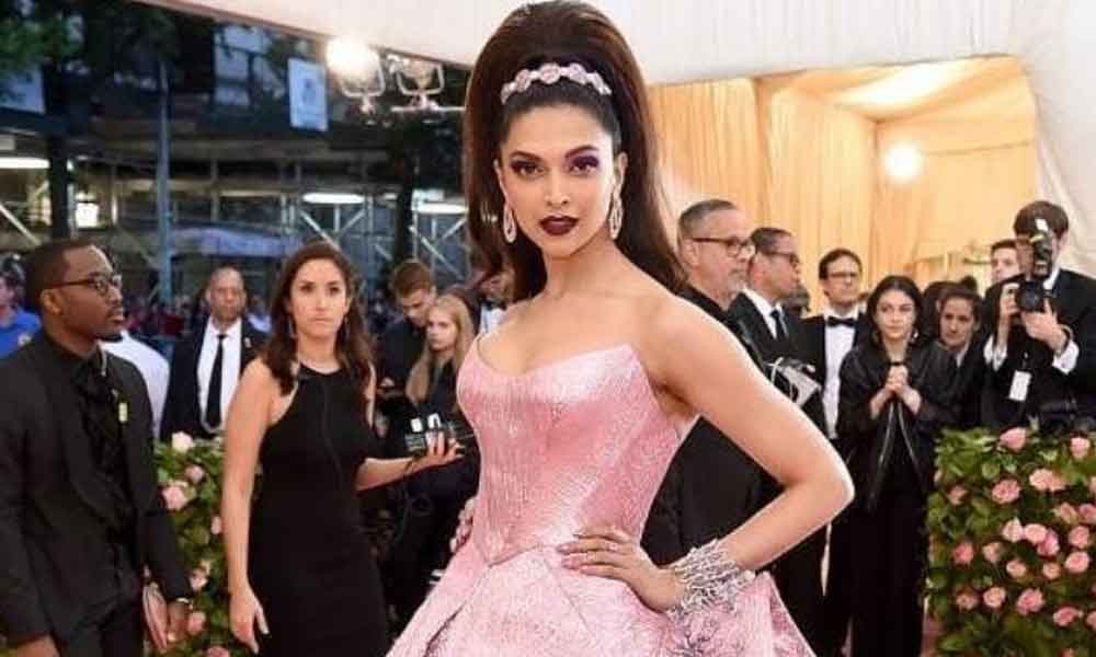 Hail The Couture Queen, Deepika Padukone’s Look At Met Gala 2019 Gets A Thumbs Up From Fans