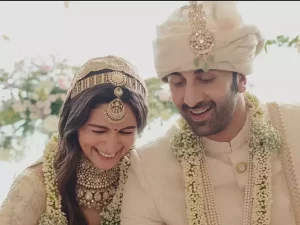 Here’s Why Ralia, the Contemporary Couple Couldn’t go on a Honeymoon.
