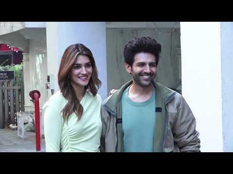 Videos : Kriti Sanon & Kartik Aaryan Spotted T Series