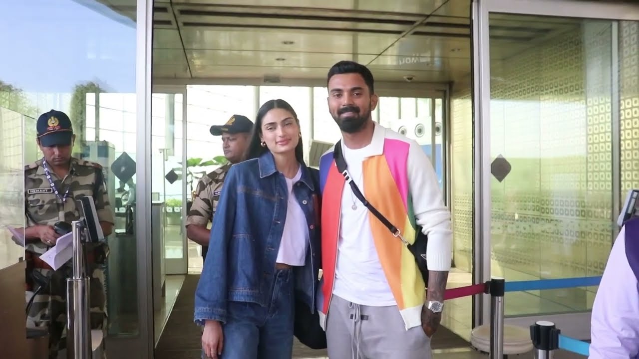 Videos : Kl Rahul, Athiya Shetty,Virat Kohli And Anushka Sharma Spotted At Airport