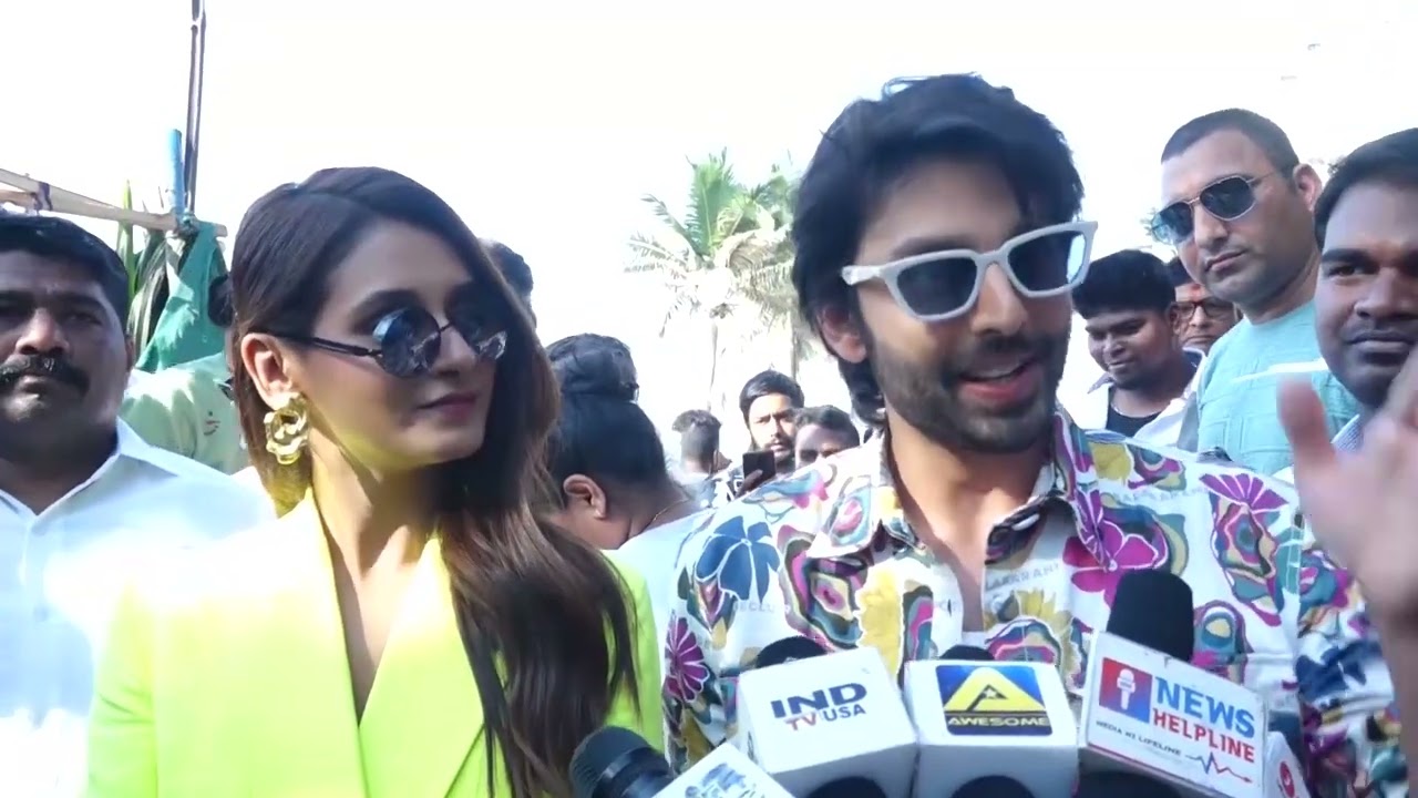 Videos : Himansh Kohli And Shakti Mohan Spotted Promoting Their Song Daayein Baayein