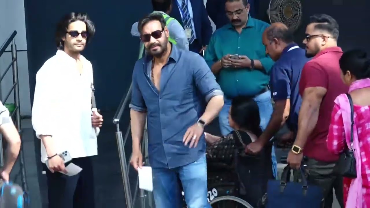 Videos : Ajay Devgan Spotted At Kalina